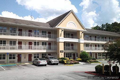 6 Columbus, Ga Airport Hotel 2*