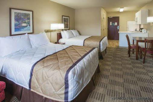 6 Columbus, Ga Airport Hotel 2*