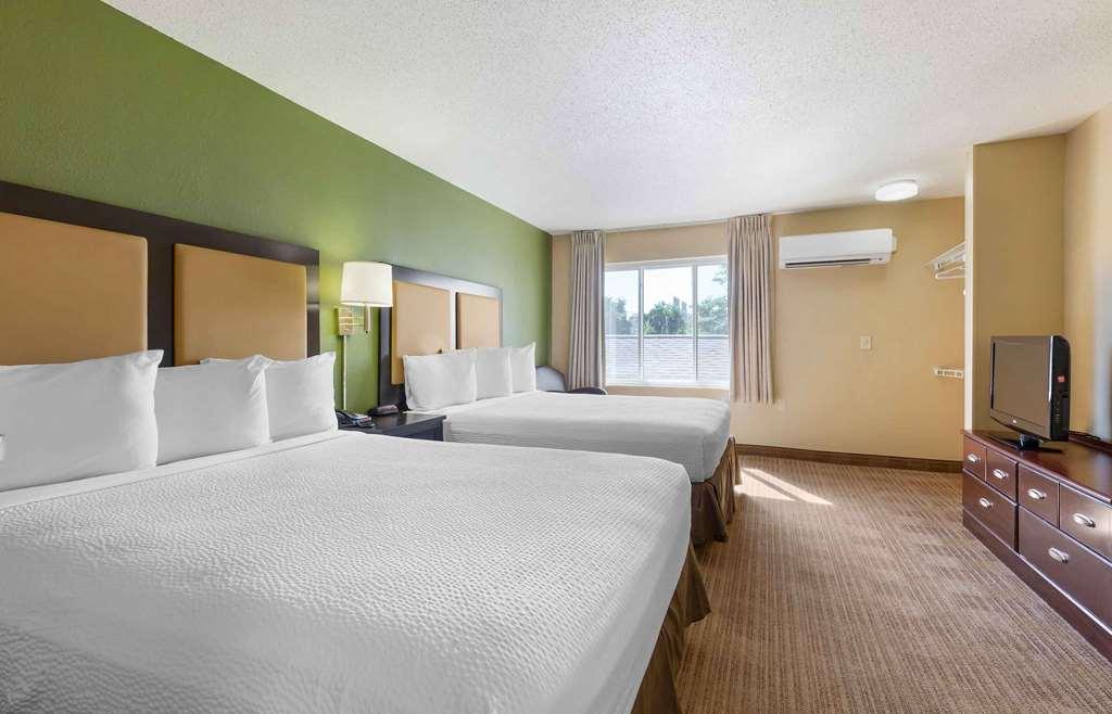 Hotel 6 Columbus, Ga Airport
